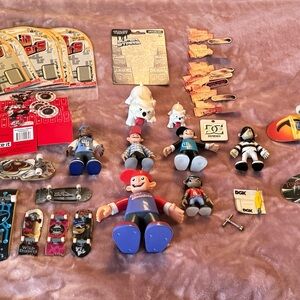Wild Grinders DC Icon Superstar Figures, Handboard, Techdeck Lot